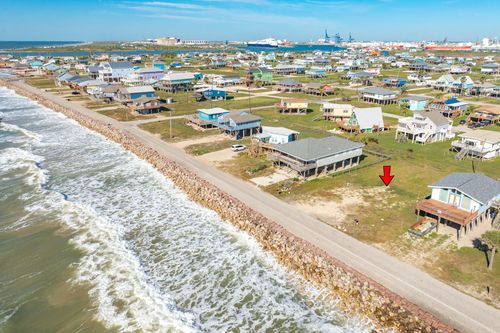 802 Beach Drive, Surfside Beach, TX, 77541 | Card Image