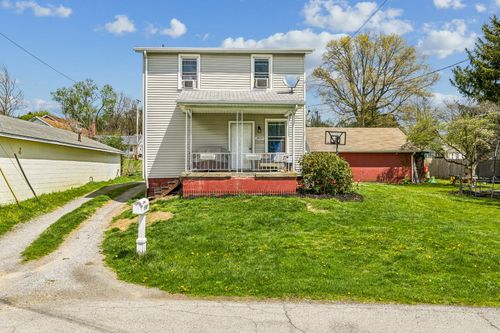 3929 41st St, New Brighton, PA, 15066-2831 | Card Image