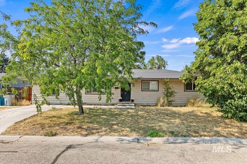 3902 W St Andrews, Boise, ID, 83705 | Card Image