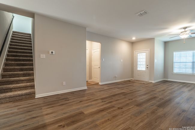 9106 Canvas Run, House other with 5 bedrooms, 3 bathrooms and null parking in Converse TX | Image 8