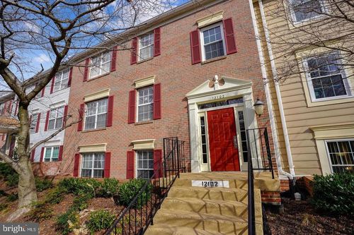 apt-202-12102 Green Leaf Ct, FAIRFAX, VA, 22033-2526 | Card Image