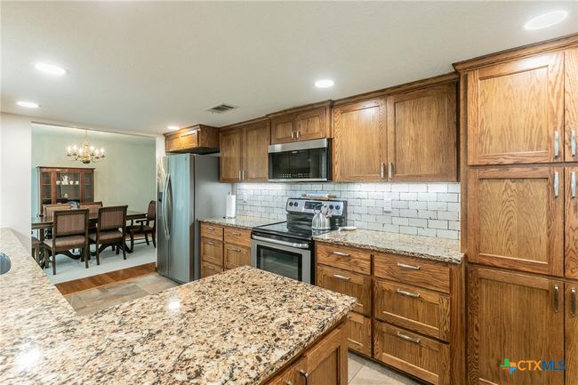 521 Pecos Trl, House other with 4 bedrooms, 3 bathrooms and null parking in Belton TX | Image 10