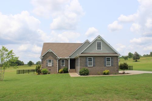 400 Collins Run, Mcminnville, TN, 37110-4631 | Card Image