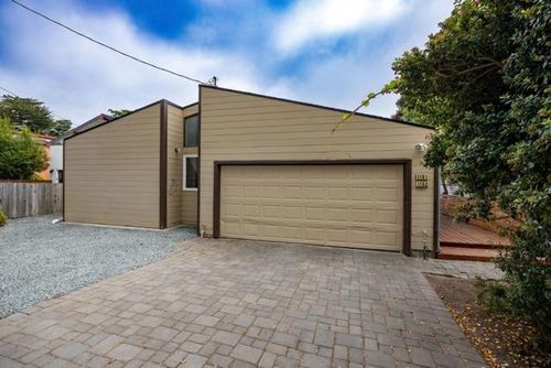  Tamarind Street, Montara, CA, 94037 | Card Image