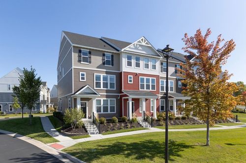 5248 Hampton St Ne, Prior Lake, MN, 55372-2893 | Card Image