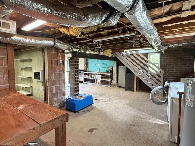 1115 Limestone Rd, House other with 2 bedrooms, 1 bathrooms and null parking in Clarksburg WV | Image 30