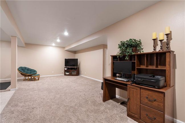3100 Clarendon Rd, House other with 5 bedrooms, 3 bathrooms and null parking in Sedalia MO | Image 35