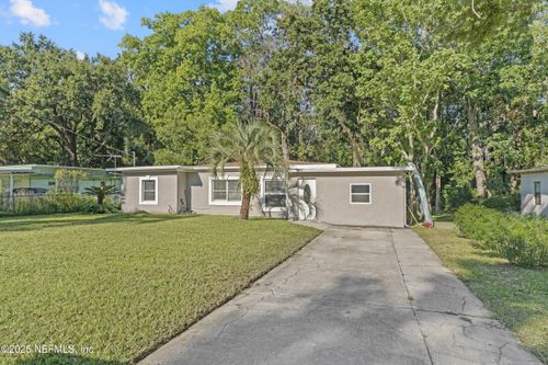 422 Tabor Dr W, Jacksonville, FL, 32216-9156 | Card Image