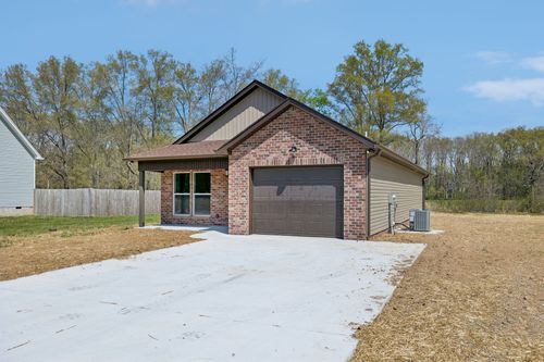 242 Green Meadow Dr, Smithville, TN, 37166-2998 | Card Image