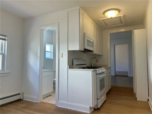 306 5th St, Mamaroneck, NY, 10543-3102 | Card Image