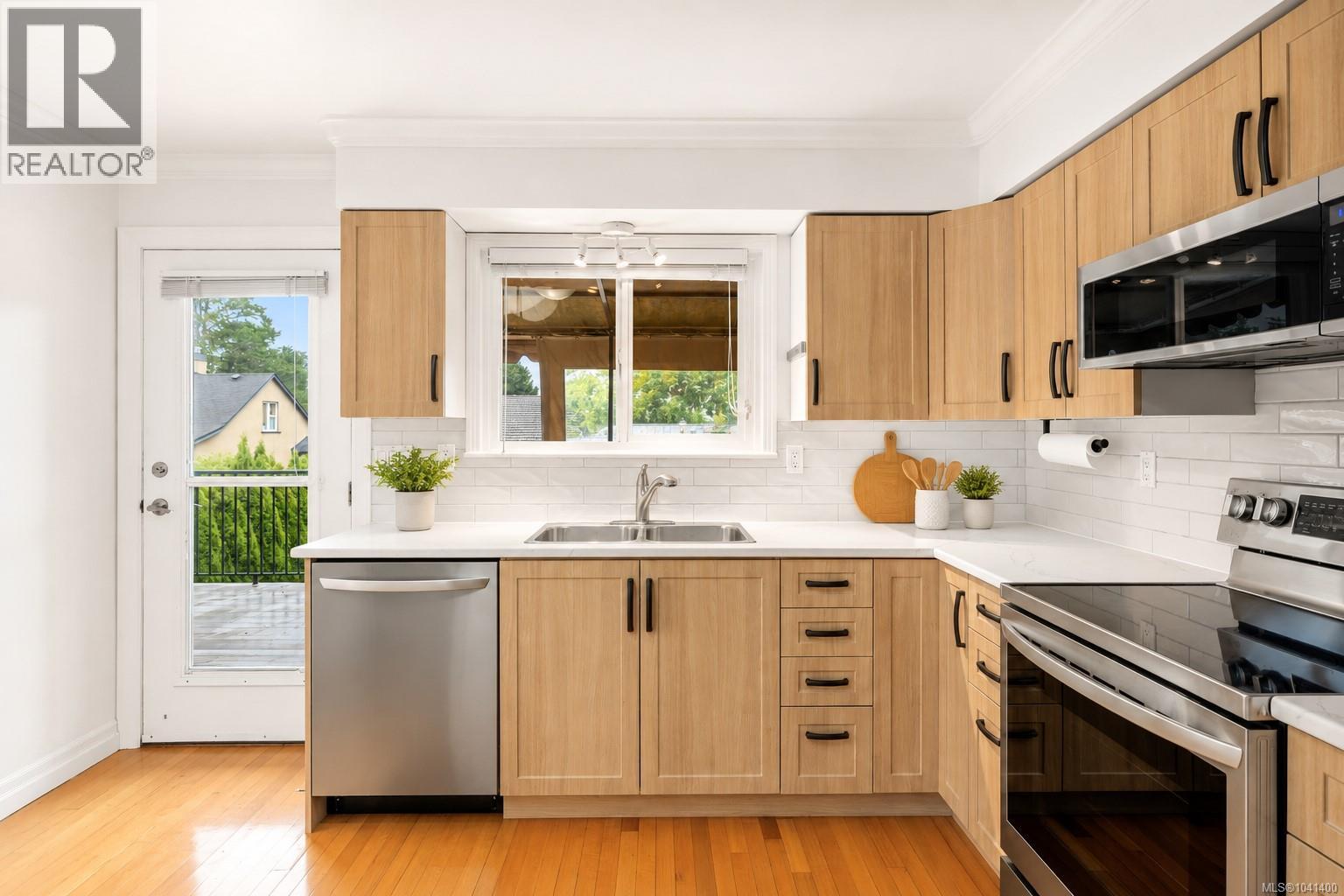 Residential in Saanich 4