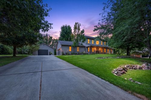 9123 Hardesty Run, Bloomington, IL, 61705-6915 | Card Image
