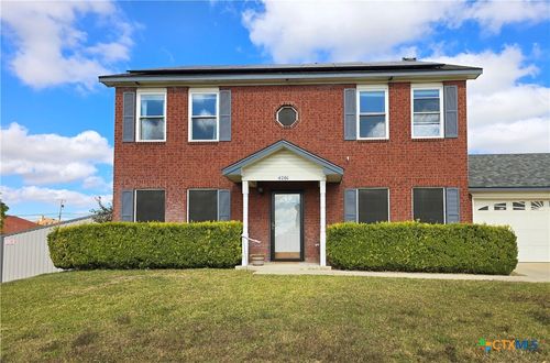 4201 Breckenridge Dr, Killeen, TX, 76542-7551 | Card Image