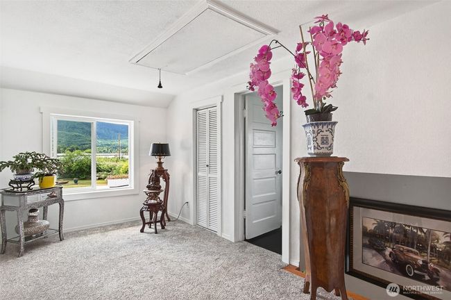 Upper mezzanine, leading to 3 upstairs bedrooms. | Image 34