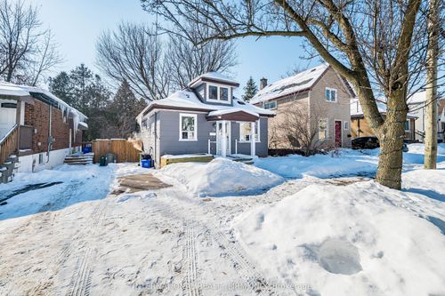 39 Holmes Ave, Hamilton, ON, L8S2K7 | Card Image