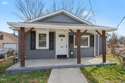 501 Apple St, Burlington, NC, 27217-2449 | Card Image