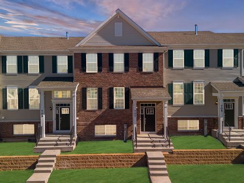 1003-1905 Neubauer Cir, Lindenhurst, IL, 60046-8678 | Card Image