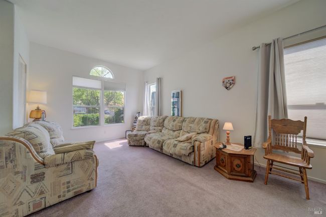 2601 Lawndale Ct, House other with 3 bedrooms, 2 bathrooms and 4 parking in Fairfield CA | Image 6