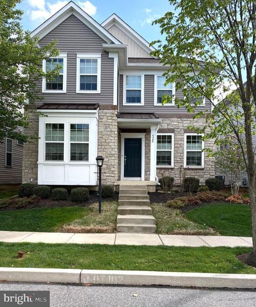 528 Kerry Ct, CHESTER SPRINGS, PA, 19425-2926 | Card Image