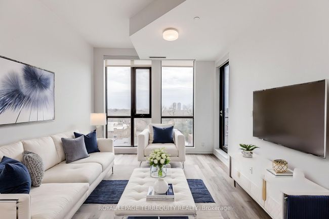 705 - 2118 Bloor St W, Condo with 1 bedrooms, 2 bathrooms and null parking in Toronto ON | Image 11