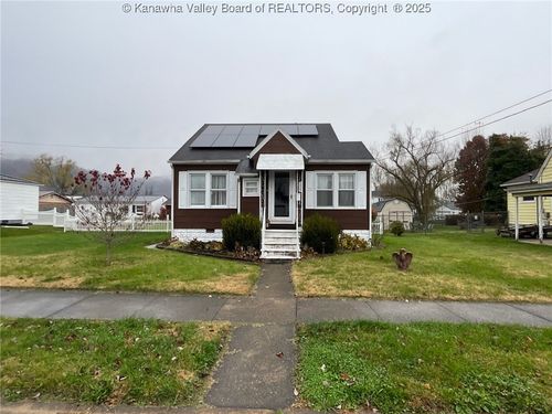 225 22nd St, Dunbar, WV, 25064-2313 | Card Image