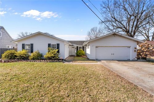437 E Farmington Rd, Virginia Beach, VA, 23454-4018 | Card Image