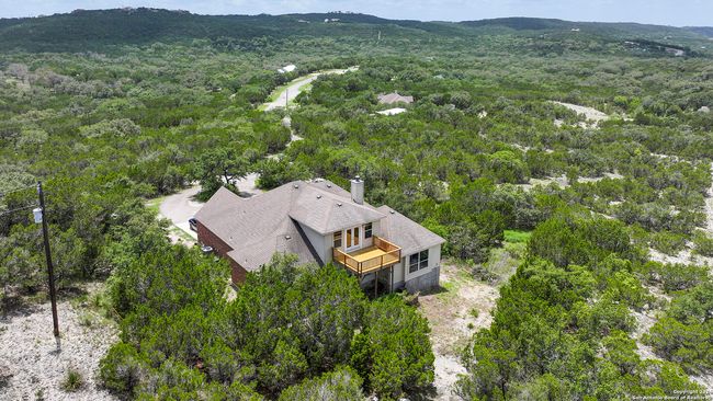 846 County Road 2763, House other with 3 bedrooms, 2 bathrooms and null parking in Mico TX | Image 45