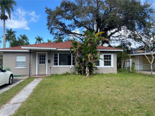 415 4th Ave E, BRADENTON, FL, 34208-1121 | Card Image