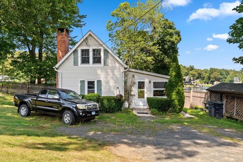 82 Point Grove Rd, Southwick, MA, 01077-9598 | Card Image
