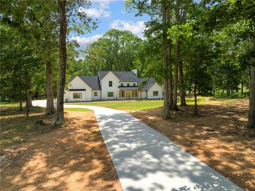 746 Garrison Rd, Pelzer, SC, 29669-9394 | Card Image