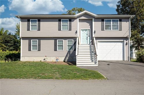 1 Bay St, Bristol, RI, 02809-1915 | Card Image