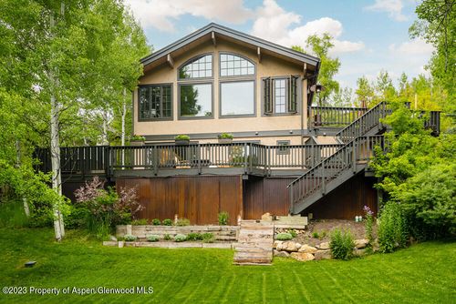 64 Eastwood Dr, Aspen, CO, 81611-2286 | Card Image