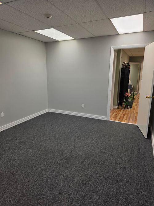 102-room-1-500 Harvey Suite 102, Rm 1 Road, Manchester, NH, 03103 | Card Image