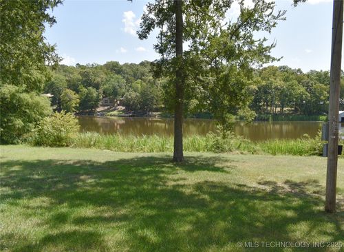 1041 Noble Acres Rd, Fort Towson, OK, 74735-5108 | Card Image