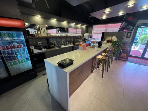 182 W Dixie Hwy, North Miami Beach, FL, 33160-4307 | Card Image