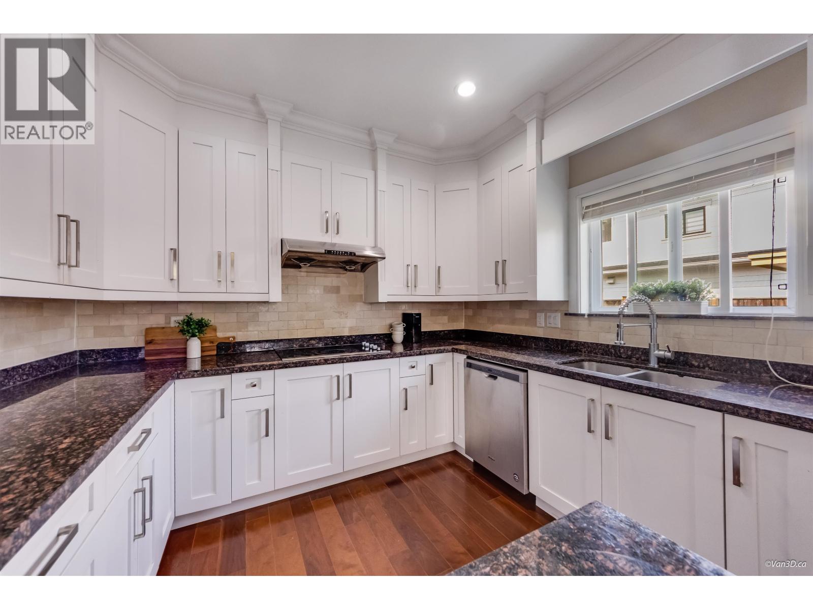 Residential in Burnaby 3