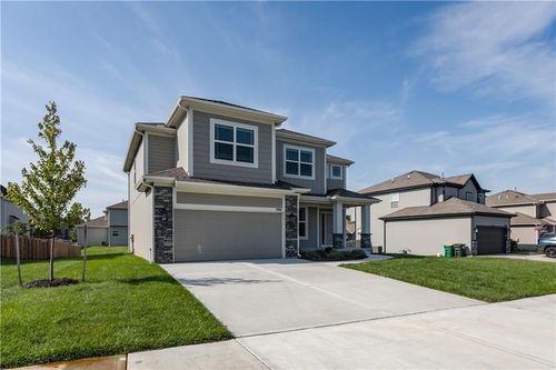 28601 W 161st Ter, Gardner, KS, 66030-4503 | Card Image