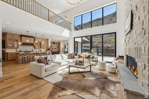 13042 N Prospector Way, Alpine, UT, 84004-2041 | Card Image