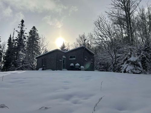 242 Noyes Rd, Stewartstown, NH, 03576-5561 | Card Image