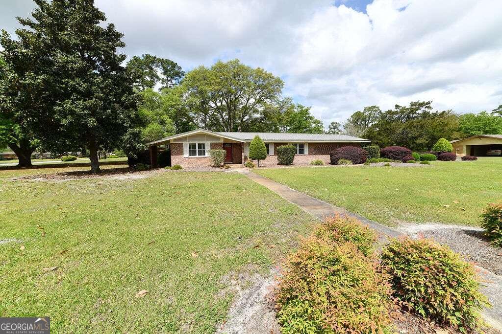 Pierce St, Jesup, GA 31545 #1