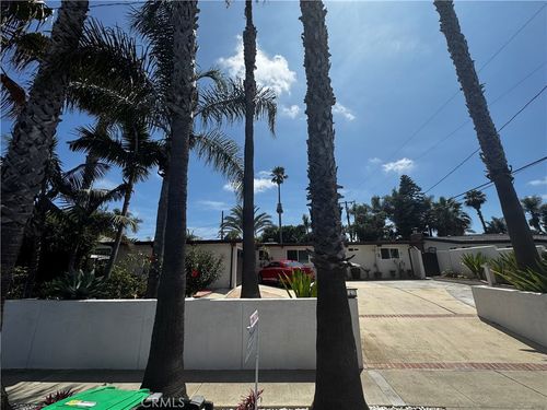 327 Santa Isabel Ave, Newport Beach, CA, 92660-3437 | Card Image