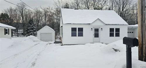 7901 Elm St, Holland Patent, NY, 13354-4603 | Card Image