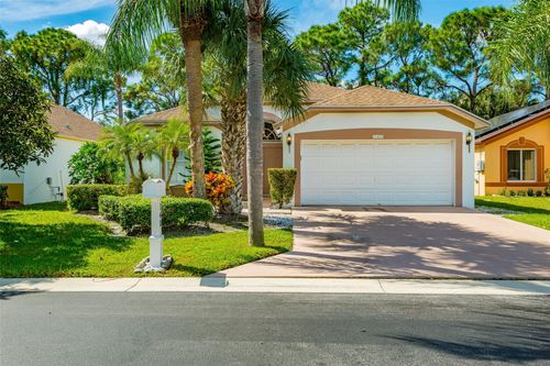 140 Paddock Ln, Greenacres, FL, 33413-2138 | Card Image