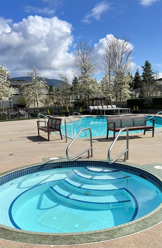 1509 - 3093 Windsor Gate, Condo with 2 bedrooms, 2 bathrooms and 1 parking in Coquitlam BC | Image 25