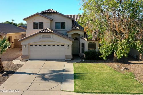 1750 E Erie St, Gilbert, AZ, 85295-5680 | Card Image