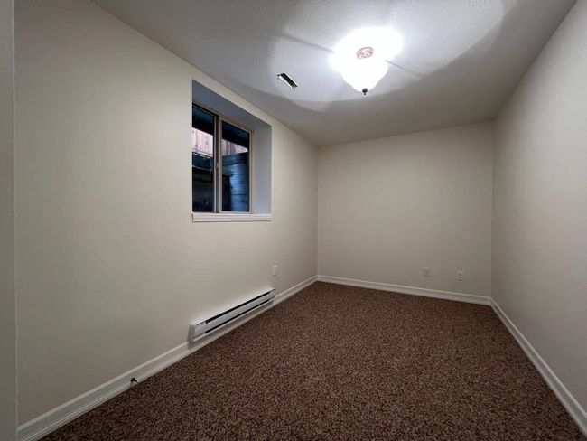 SUITE - 13863 Docksteader Loop, House other with 2 bedrooms, 1 bathrooms and null parking in Maple Ridge BC | Image 12