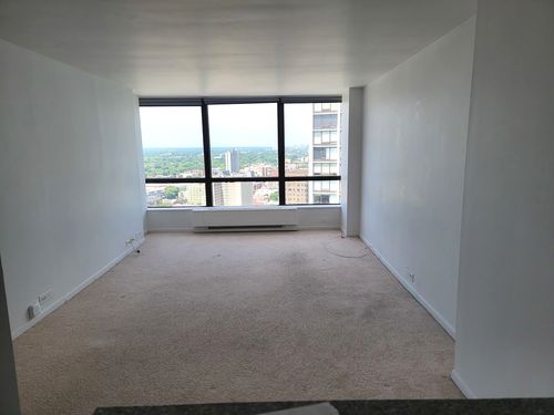 apt-2809-5415 N Sheridan Rd, Chicago, IL, 60640-1980 | Card Image