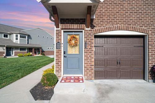 23-300-7497 Devonshire Dr, Alexandria, KY, 41001-1449 | Card Image