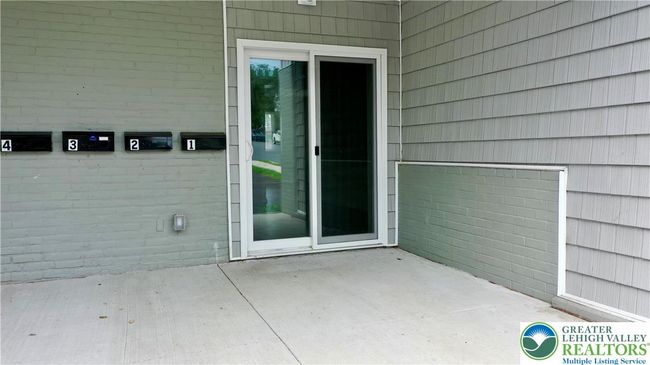 801 W Broad St, Home with 4 bedrooms, 5 bathrooms and 8 parking in BETHLEHEM PA | Image 38
