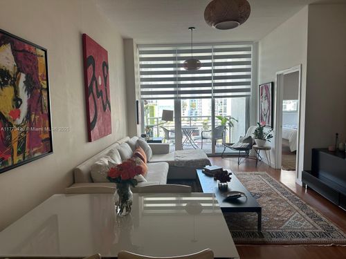 apt-808-2200 Ne 4th Ave, Miami, FL, 33137-4927 | Card Image